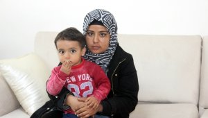 2.5 yaşındaki Ömer, 22 bin euro ile duyabilecek