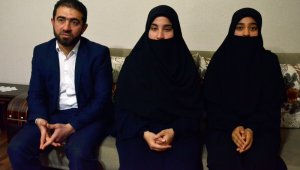 Adana'da tesettürlü kadınlara çirkin saldırı
