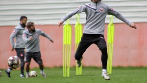 Adanaspor, Karabükspor mesaisini sürdürdü