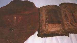 Afyonkarahisar'da 1300 yıllık Tevrat ele geçirildi