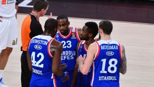 Anadolu Efes Karadağ deplasmanında