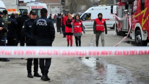 Ankara'da metruk binada yangın: 5 ölü, 11 yaralı