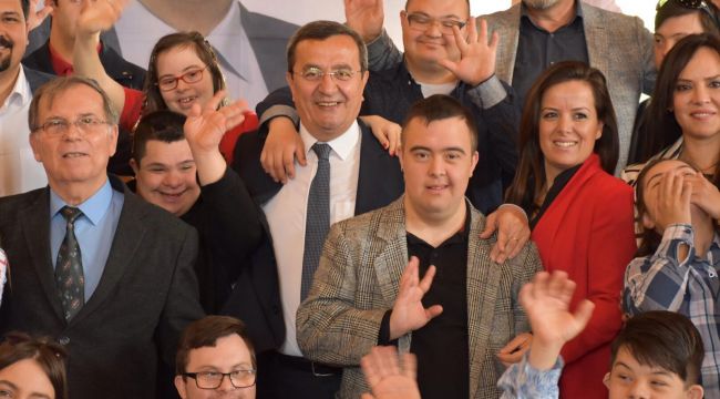 Batur; Konak'ta Engelleri kaldıracağız