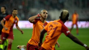 Galibiyet golü Feghouli'den