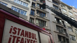 İstanbul'un ünlü semtinde yangın paniği