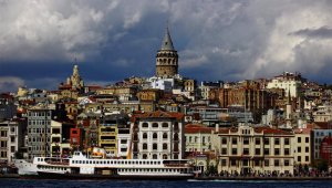 İtalyanlar Galata için Türkiye'de