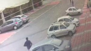 Kapkaççılar genç kıza dehşet yaşattı