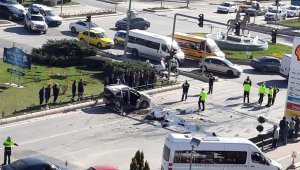 Kavşakta korkunç kaza: 15 yaralı