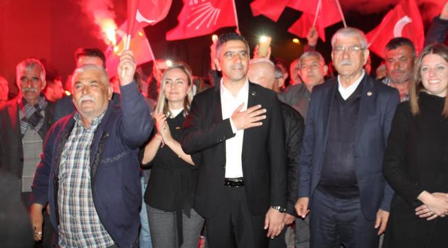 Kayalar;`Rantın değil, halkın hizmetinde olacağız'