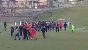 Kaymakamın futbolcular darp ettiği iddiası