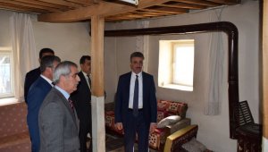 Malatya'daki depremlerde 250 bina hasar gördü