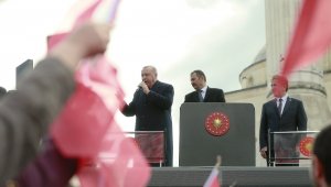 "İstikametini kaybettin hani yerliydin, hani milliydin?"
