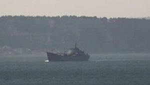 Rus savaş gemisi boğazdan geçti