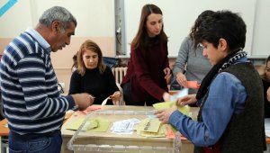 Tunceli'de 'komünist başkan' kazandı