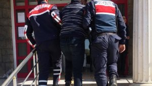 11 suçtan 6 yıl hapisle aranan zanlı tekne motoru çalarken yakalandı