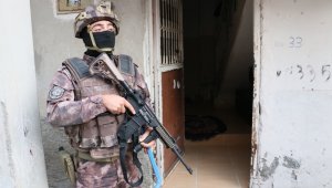Adana'da PKK operasyonu: 5 gözaltı