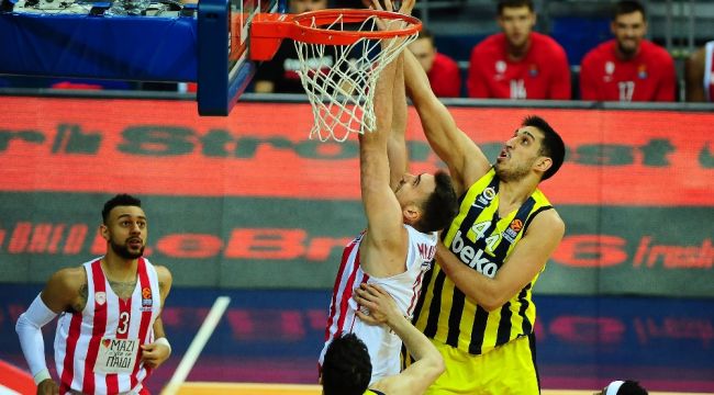 Ahmet Düverioğlu üç yıl daha Fenerbahçe'de