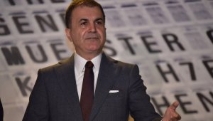 AK Parti Sözcüsü Çelik: "Hesap makinesiyle gezeceğinize Anayasa ile gezin"