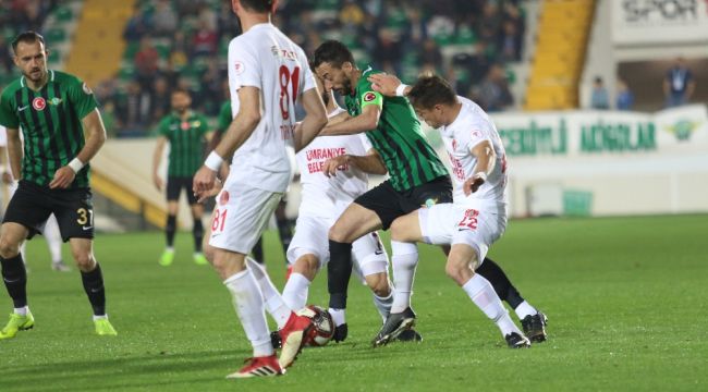 Akhisarspor finalde