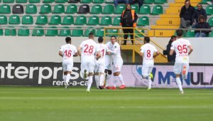 Akhisarspor sahasında mağlup oldu