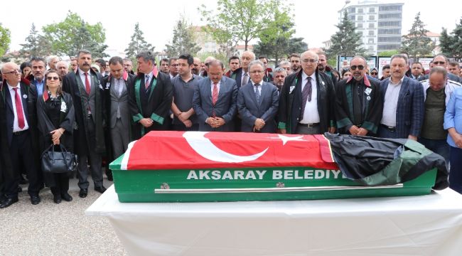 Aksaray'da öldürülen avukat son yolculuğuna uğurlandı