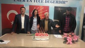 Aksoy'a İlçe Örgütünden Sürpriz Kutlama 