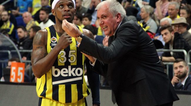 Ali Muhammed 2 yıl daha Fenerbahçe Beko'da