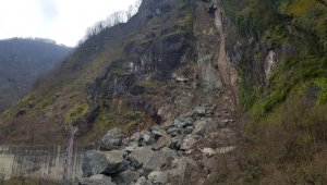 Artvin'de tünel çöktü
