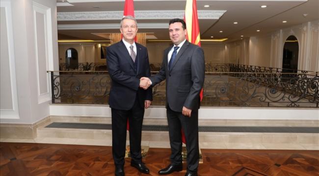 Bakan Akar, Kuzey Makedonya Başbakanı Zaev ile görüştü