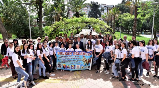 Balkan çocukları Bornova'da