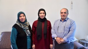 Belçika'da işe alındıktan sonra başörtülü denilip işten çıkarılması istendi