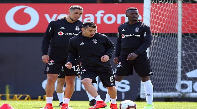 Beşiktaş, taktik ve kondisyon çalıştı