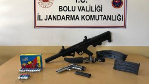 Bolu'da, uyuşturucu, silah ve kaçak içki operasyonu: 6 gözaltı