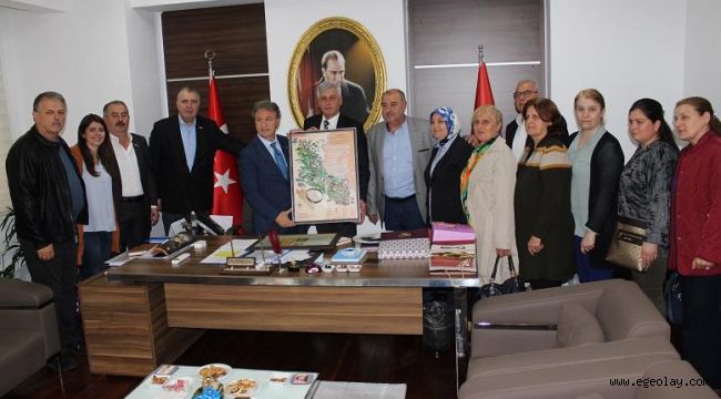 Boşnaklar Başkan İduğ'u ziyaret etti