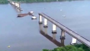 Brezilya'da nehrin üzerindeki köprü çöktü