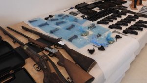 Bursa'da silah ticareti yapanlara operasyon: 23 gözaltı