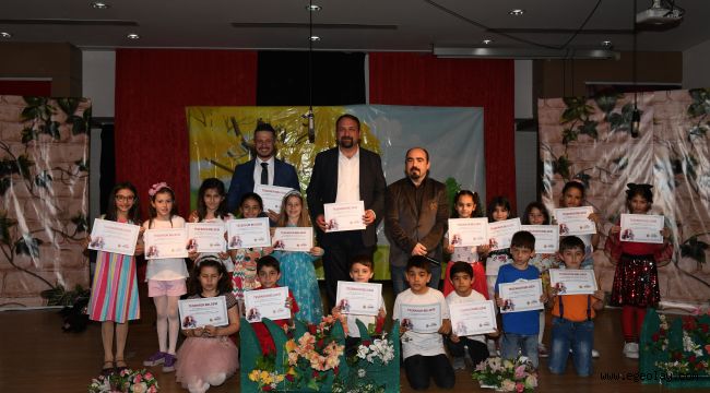 Çiğli'de 23 Nisan Şenliği Tiyatro İle Devam Etti