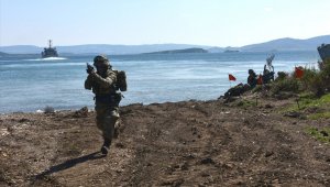 Deniz ve Kara Kuvvetlerinden ortak 'Amfibi Hücum Eğitimi'