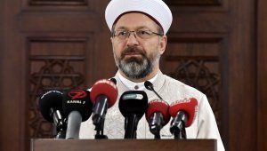 Diyanet İşleri Başkanı Erbaş'tan Sri Lanka açıklaması