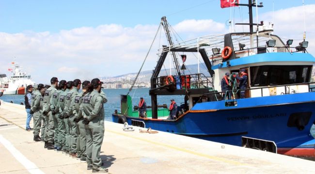 Ele geçirilen 5 ton uyuşturucu İzmir'e getirildi