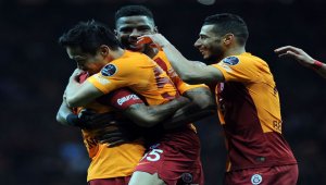 Fatih Terim'in öğrencileri 3 puanı kaptı