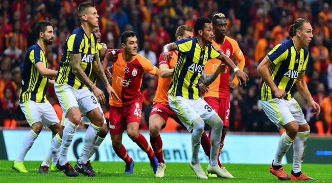 Fenerbahçe yabancılarla, Galatasaray yerlilerle