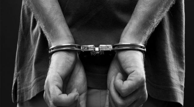 FETÖ operasyonunda 10 kişi tutuklandı