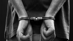 FETÖ operasyonunda 10 kişi tutuklandı