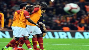 Galatasaray derbiye moralli gidecek