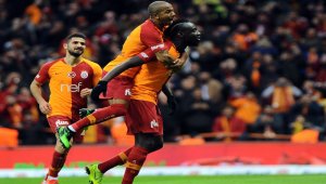 Galatasaray'da Mbaye Diagne krallık yarışında rekora gidiyor