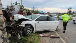 Hatay'da trafik kazası: 3 yaralı