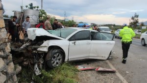 Hatay'da trafik kazası: 3 yaralı