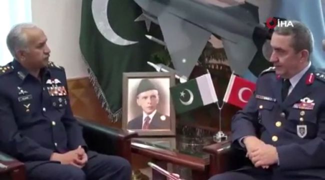 Hava Kuvvetleri Komutanı Orgeneral Küçükakyüz Pakistan'da