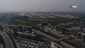İstanbul Havalimanı'ndaki son durum havadan görüntülendi